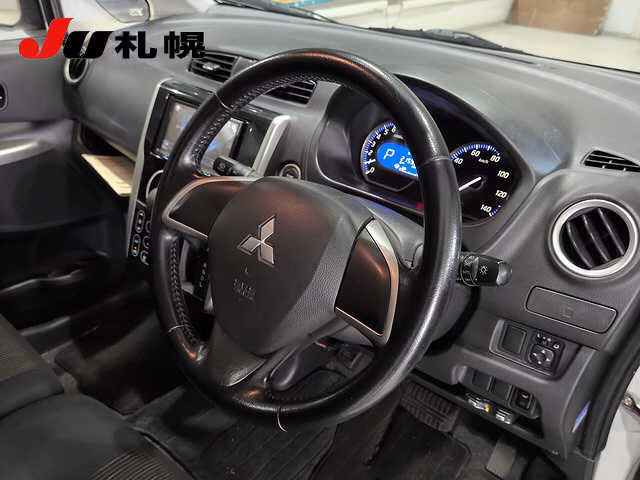MITSUBISHI EK CUSTOM