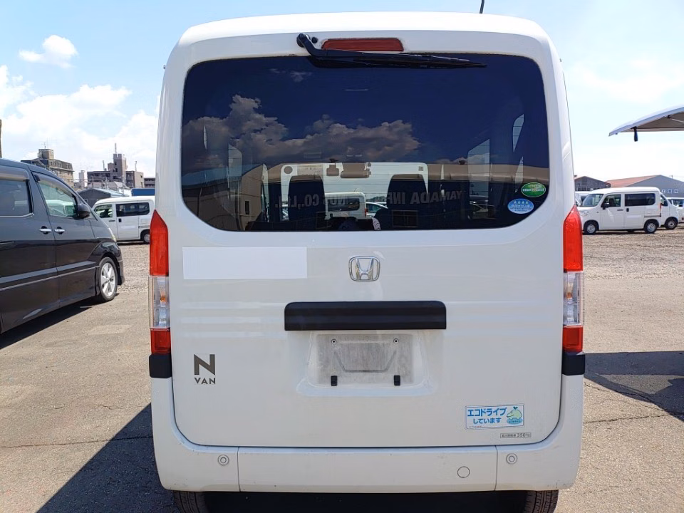 HONDA N-VAN