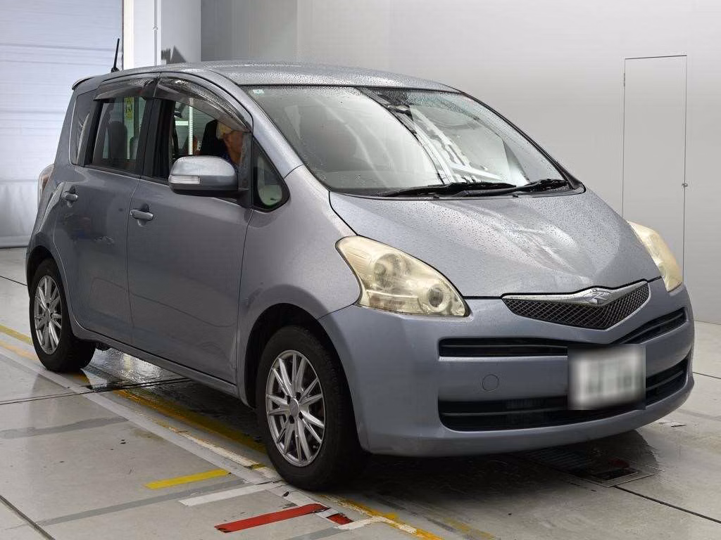 TOYOTA RACTIS