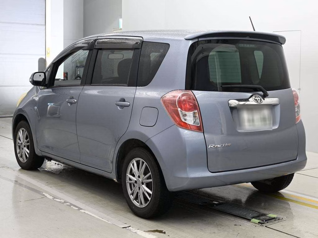 TOYOTA RACTIS