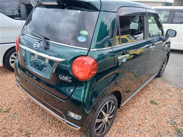 DAIHATSU CAST