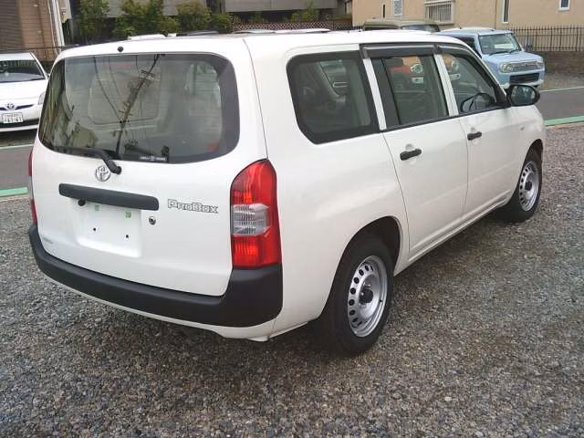 TOYOTA PROBOX