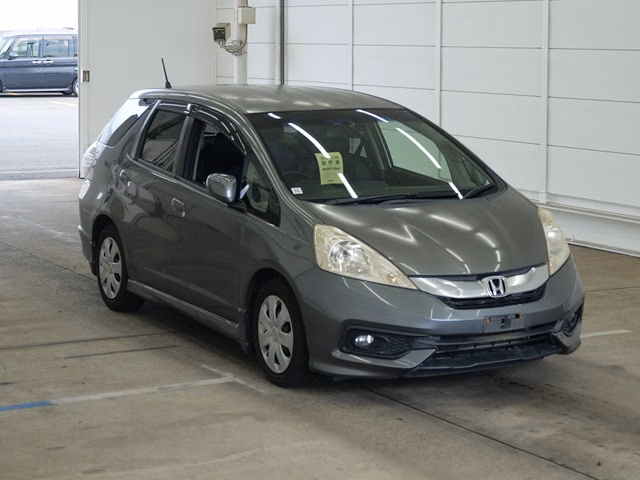 HONDA FIT SHUTTLE