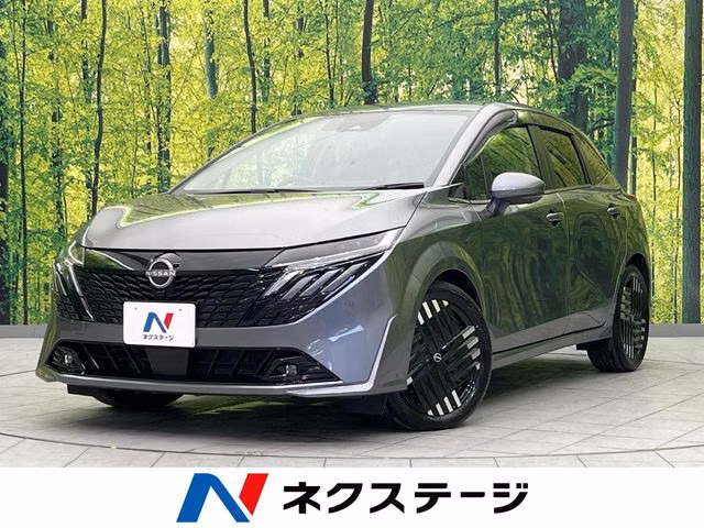 Nissan Aura