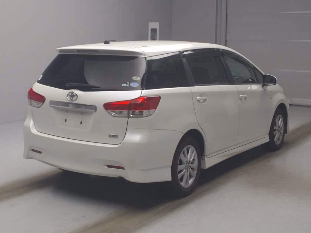 TOYOTA WISH