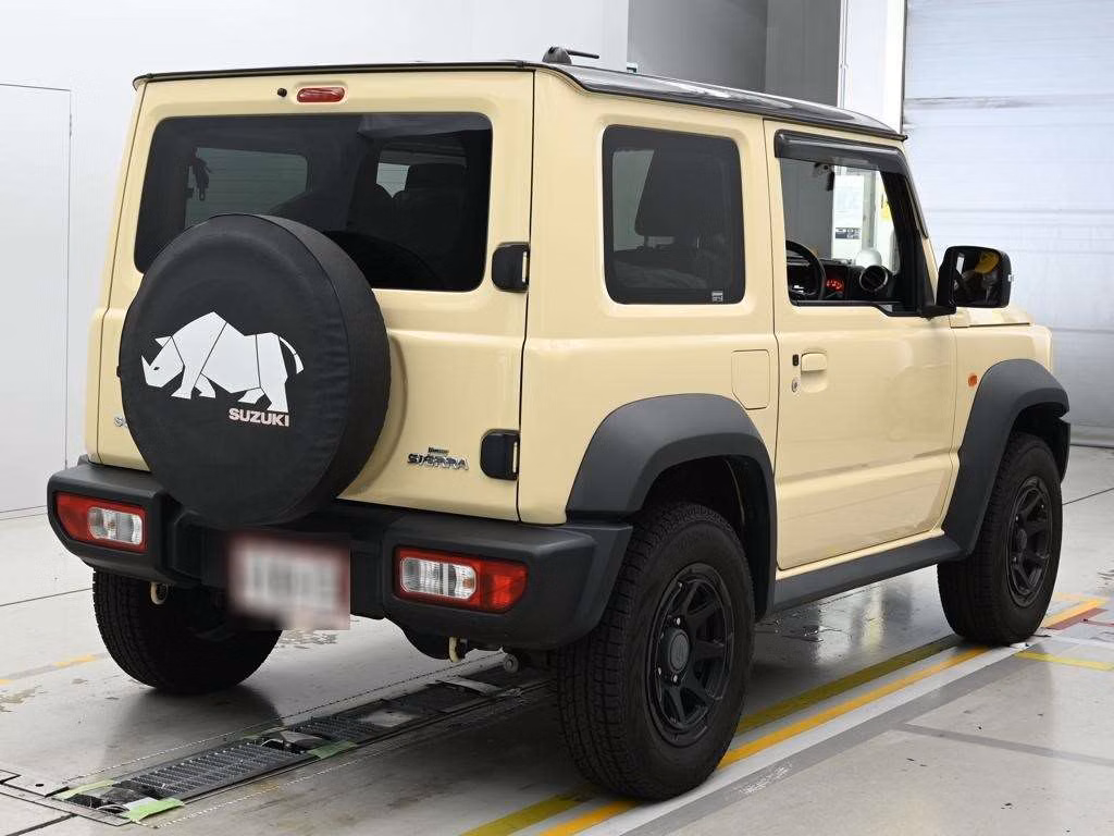 SUZUKI JIMNY SIERRA