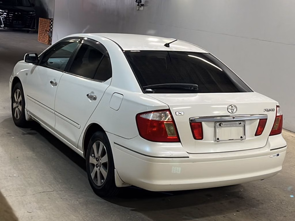 TOYOTA PREMIO