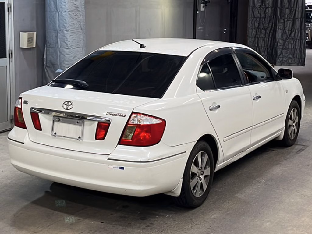 TOYOTA PREMIO