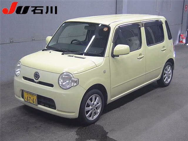 Daihatsu Mira Cocoa