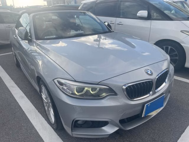 BMW 2-SERIES