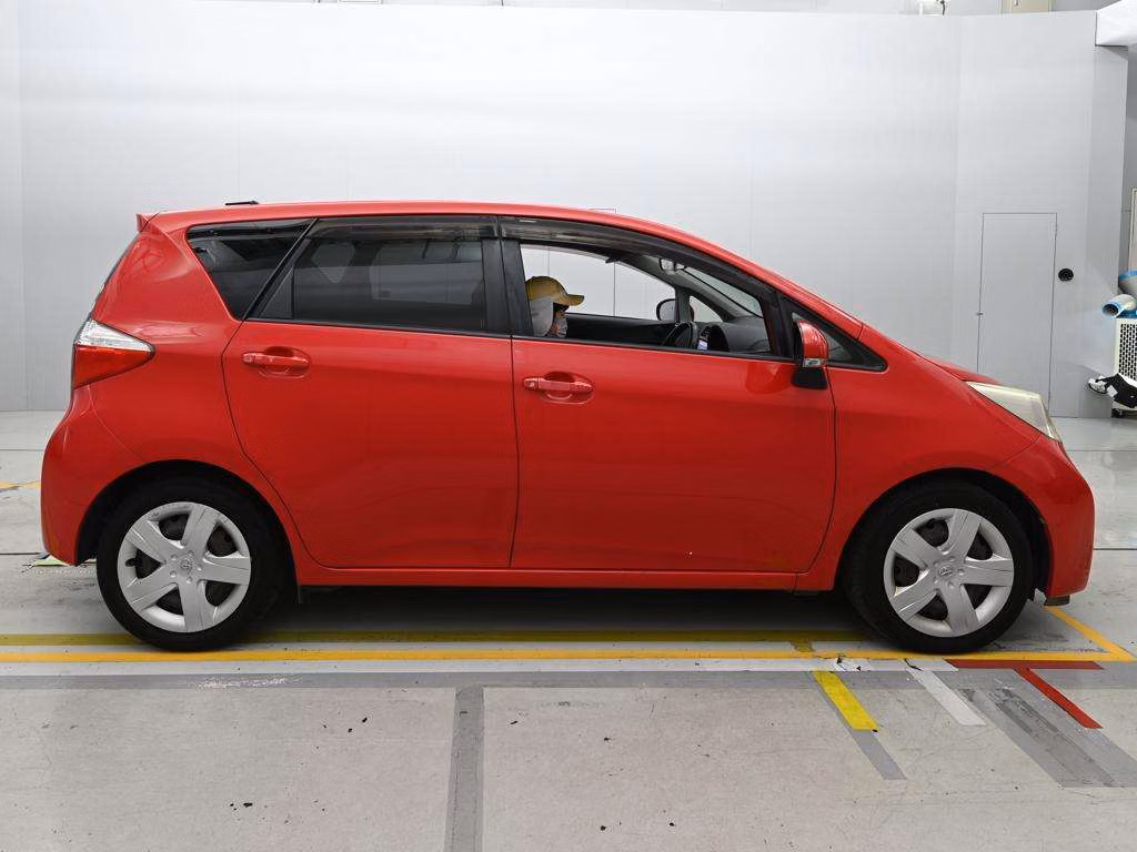 TOYOTA RACTIS