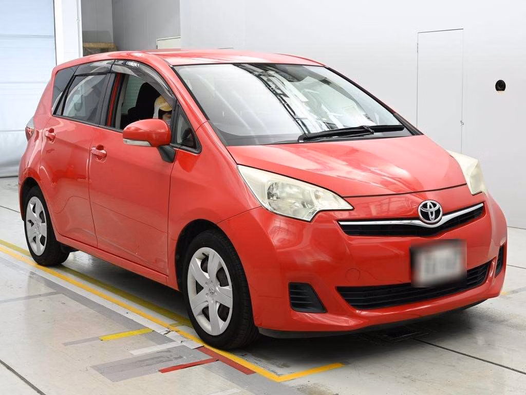 TOYOTA RACTIS