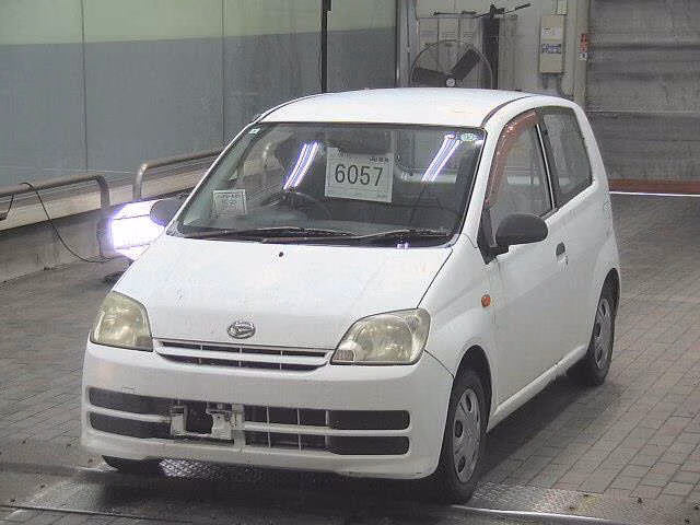DAIHATSU MIRA