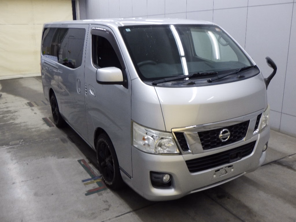 NISSAN NV350 CARAVAN