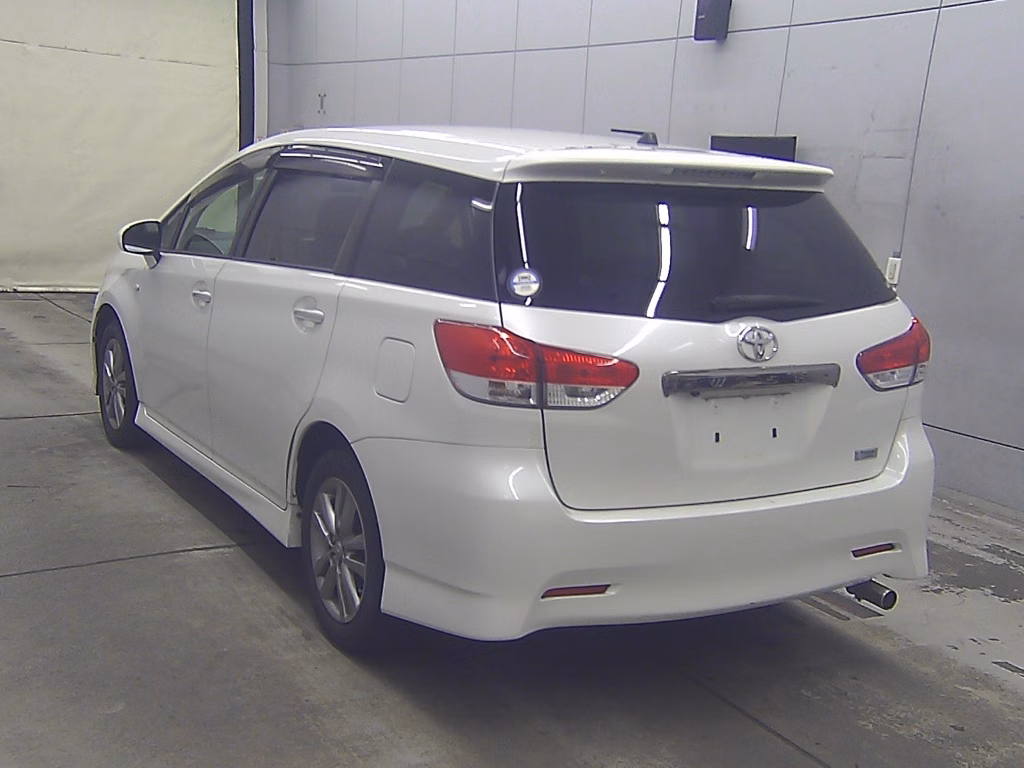 TOYOTA WISH