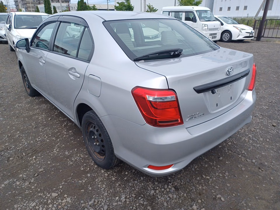 TOYOTA COROLLA AXIO