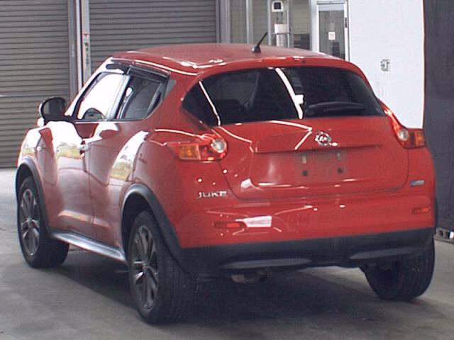 NISSAN JUKE