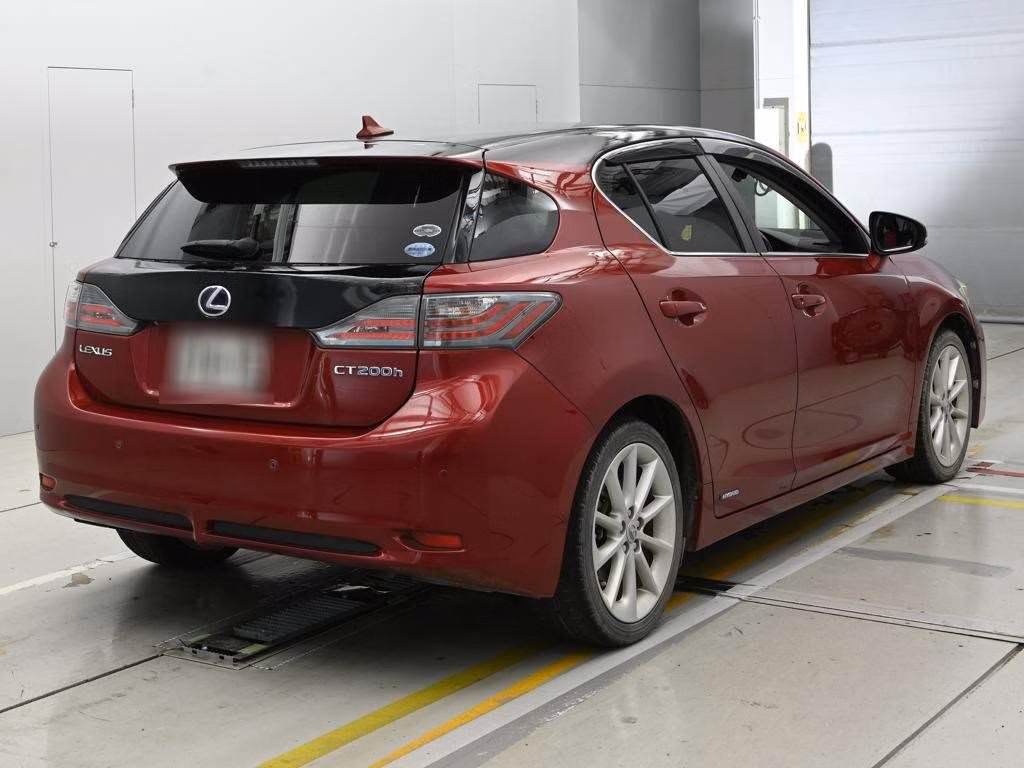 LEXUS CT200H