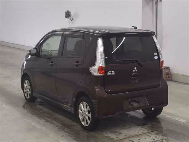 MITSUBISHI EK CUSTOM