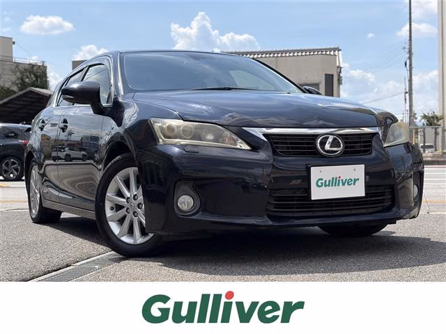 LEXUS CT200H