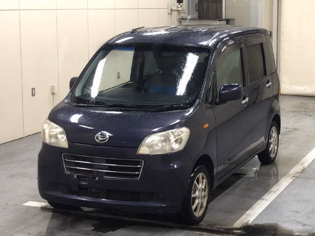 DAIHATSU TANTO EXE