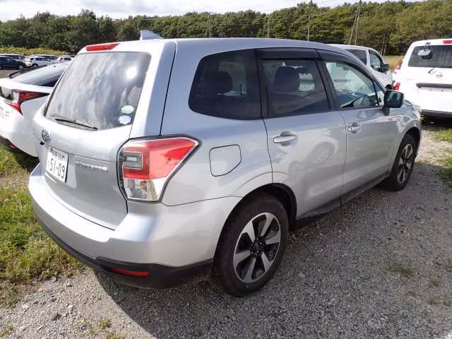 SUBARU FORESTER