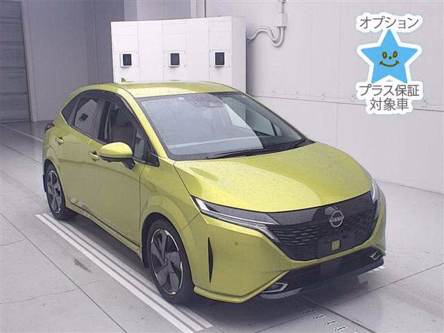 Nissan Aura