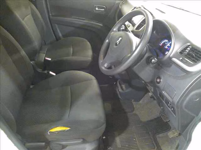 MITSUBISHI DELICA D:2