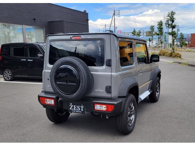 SUZUKI JIMNY SIERRA