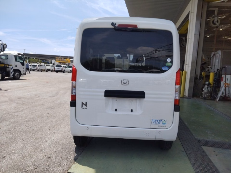 HONDA N-VAN