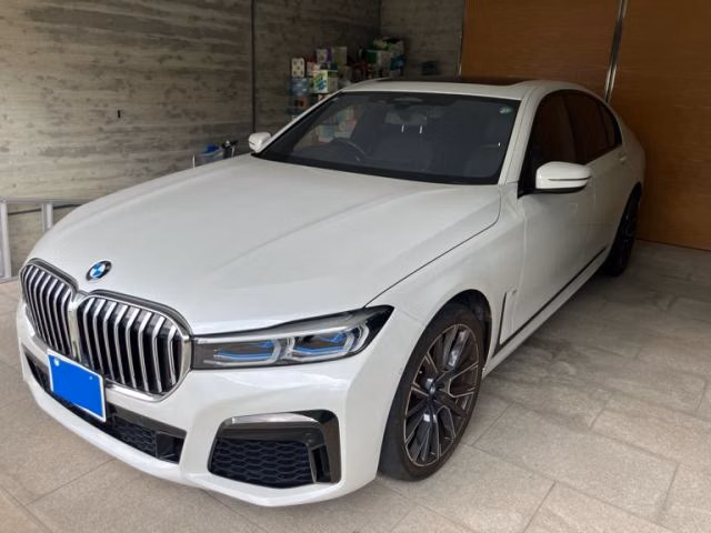 BMW 7-SERIES