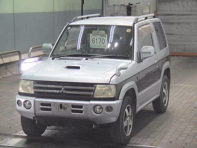 MITSUBISHI PAJERO MINI