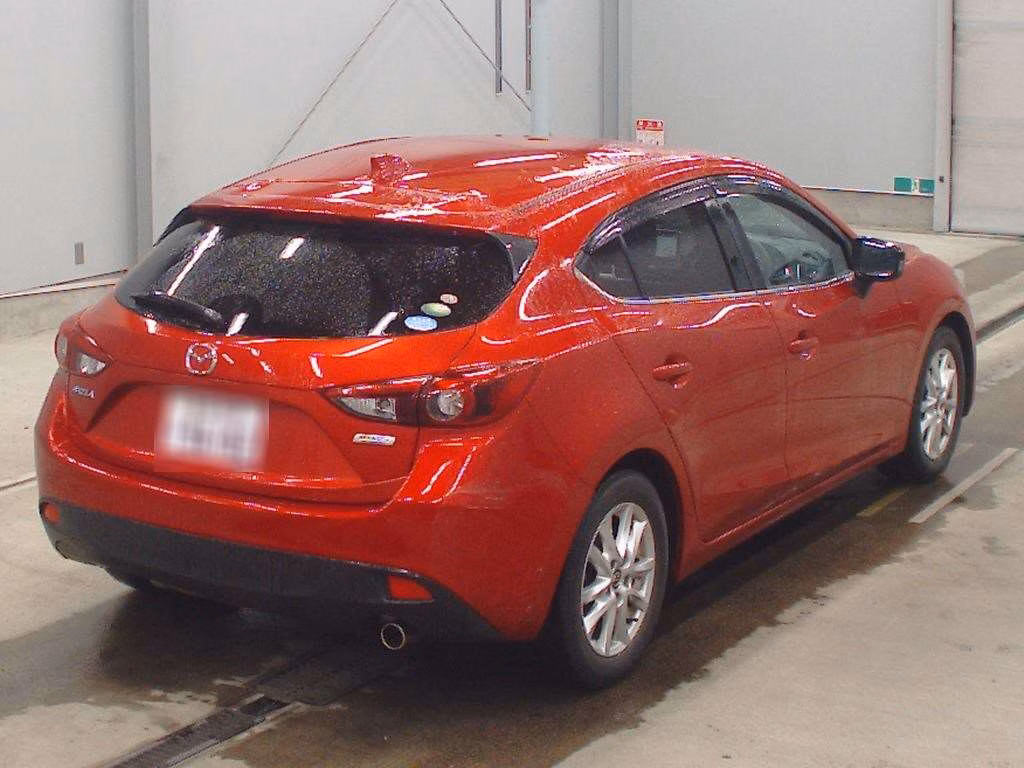 MAZDA AXELA
