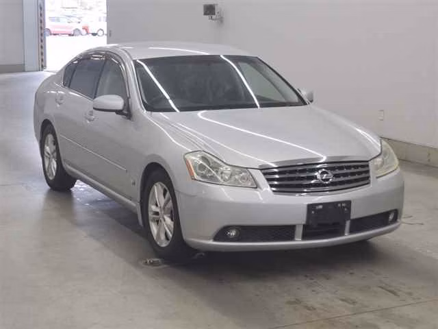 NISSAN FUGA