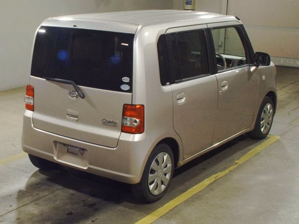 DAIHATSU MOVE CONTE