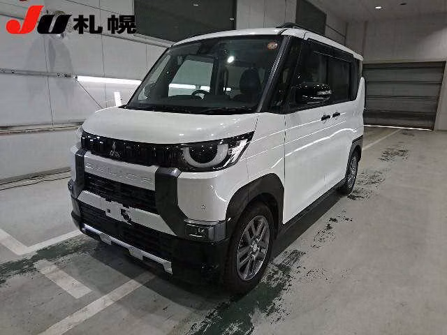 Mitsubishi Delica Mini