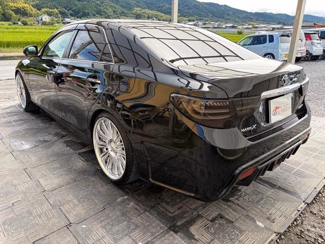 TOYOTA MARK X