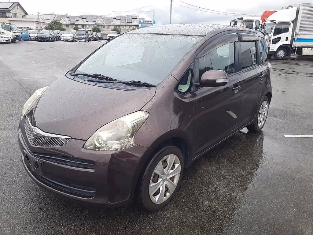 TOYOTA RACTIS
