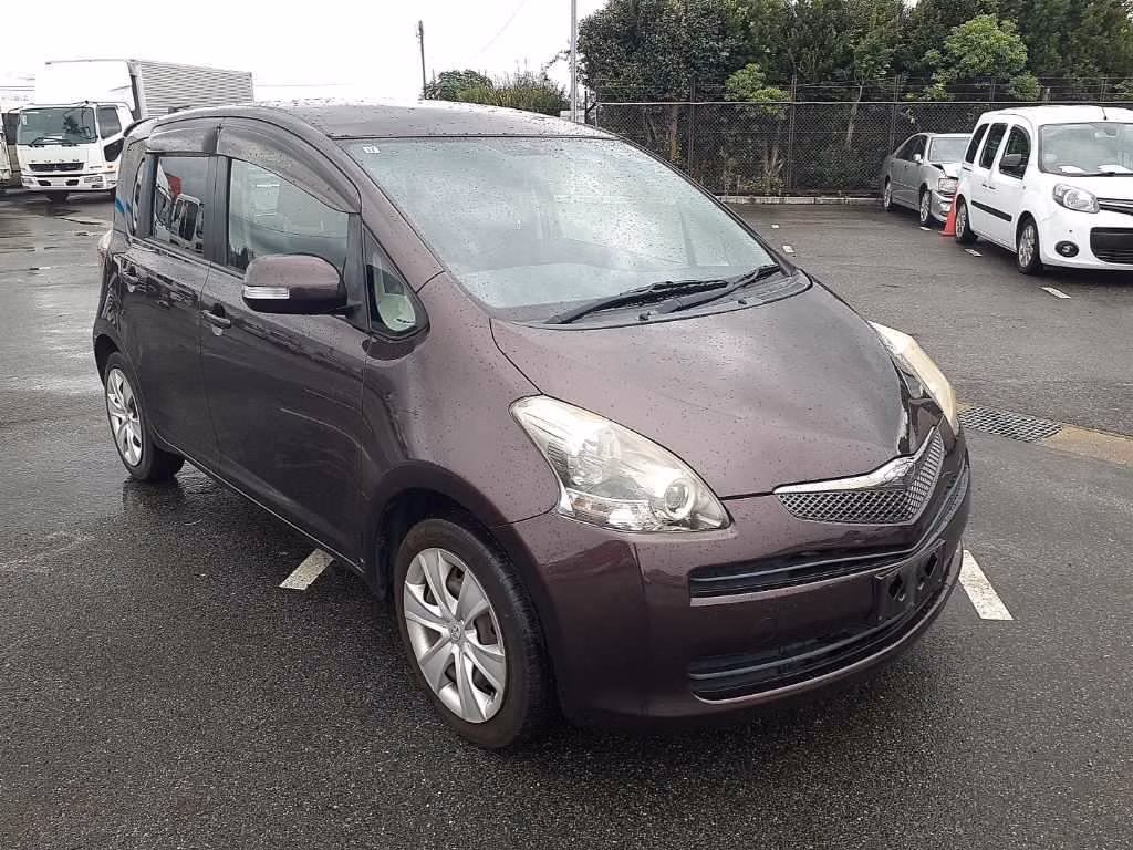 TOYOTA RACTIS