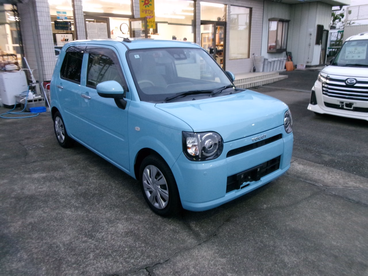 DAIHATSU MIRA TOCOT