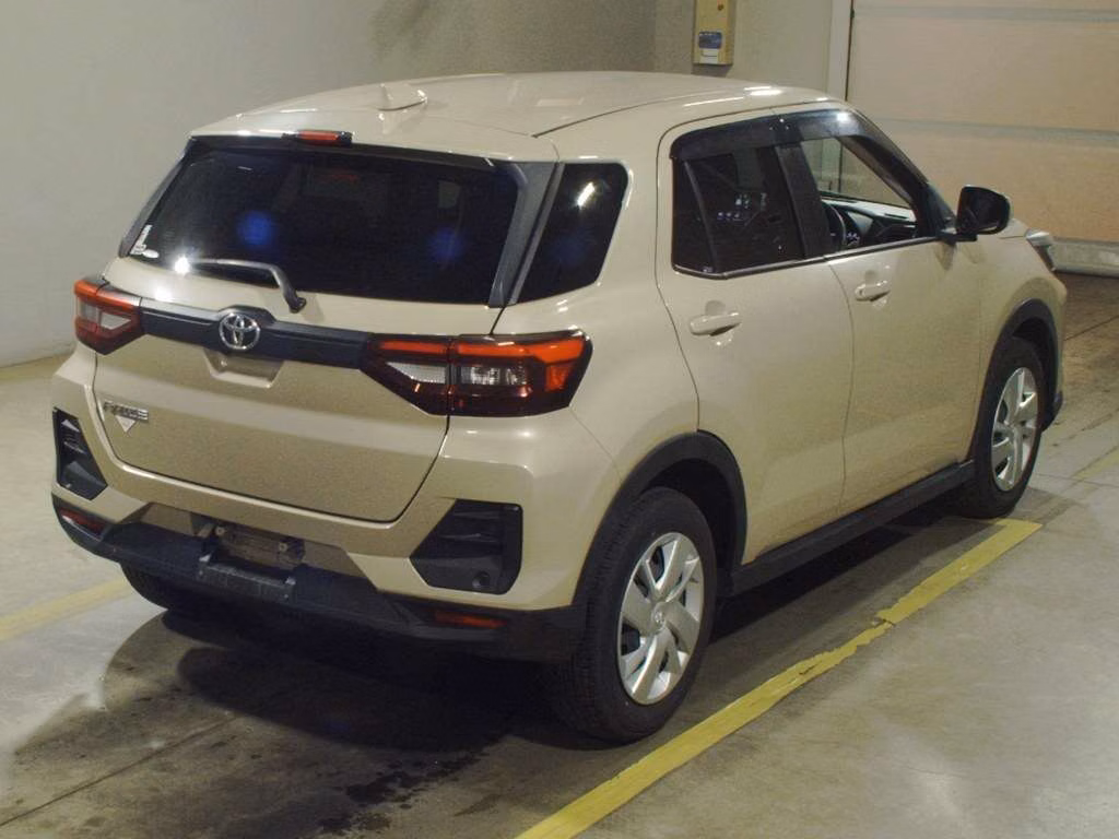 TOYOTA RAIZE