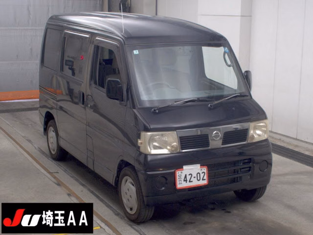 NISSAN CLIPPER
