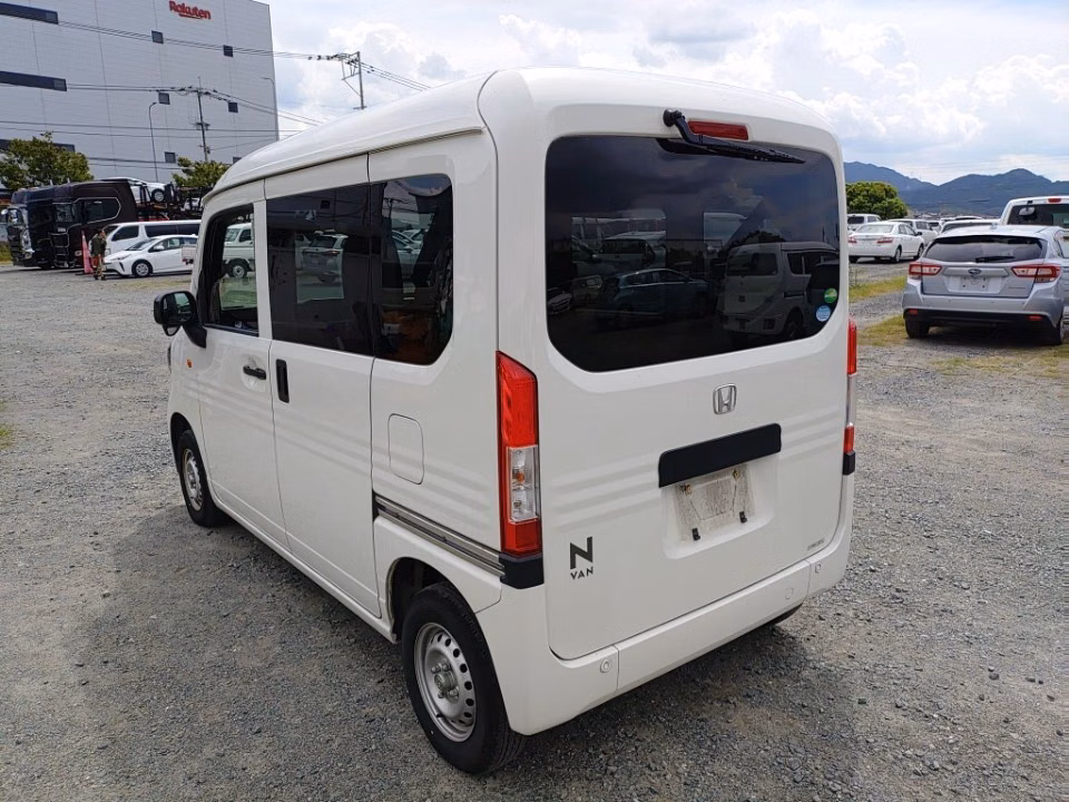 HONDA N-VAN
