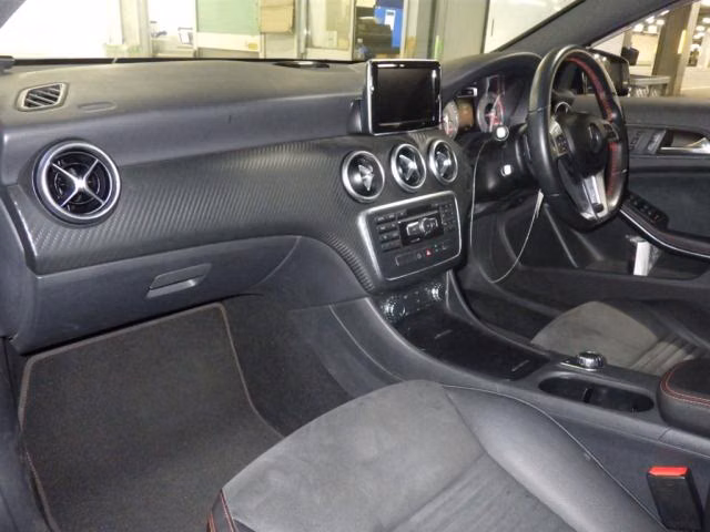 MERCEDES-BENZ A-CLASS