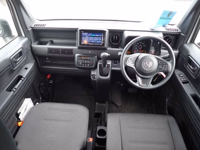 HONDA N-VAN