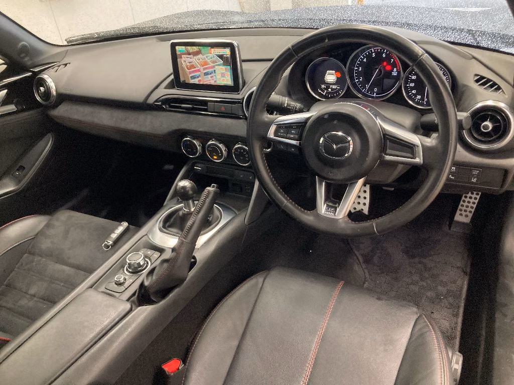 MAZDA MX-5