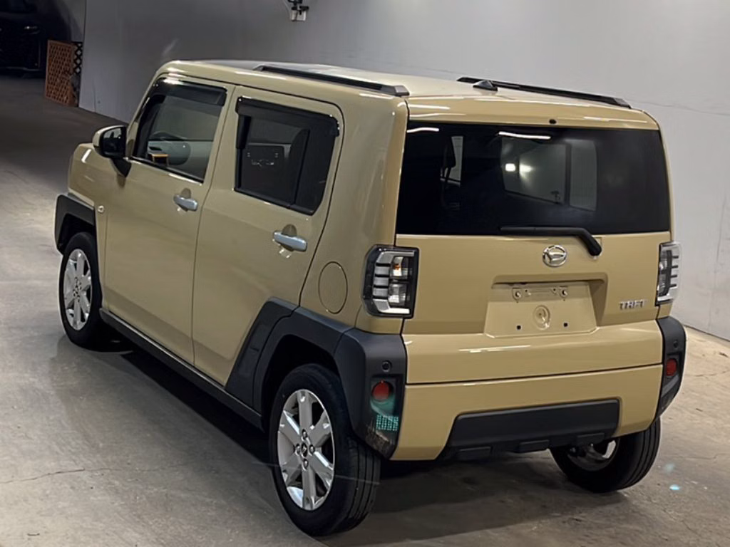 DAIHATSU TAFT