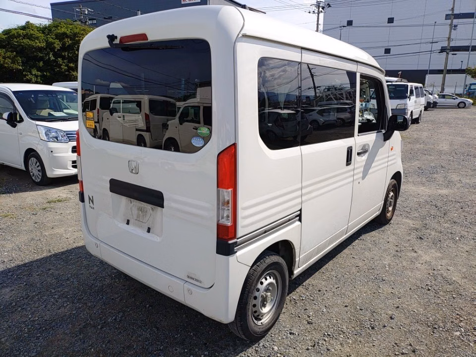 HONDA N-VAN