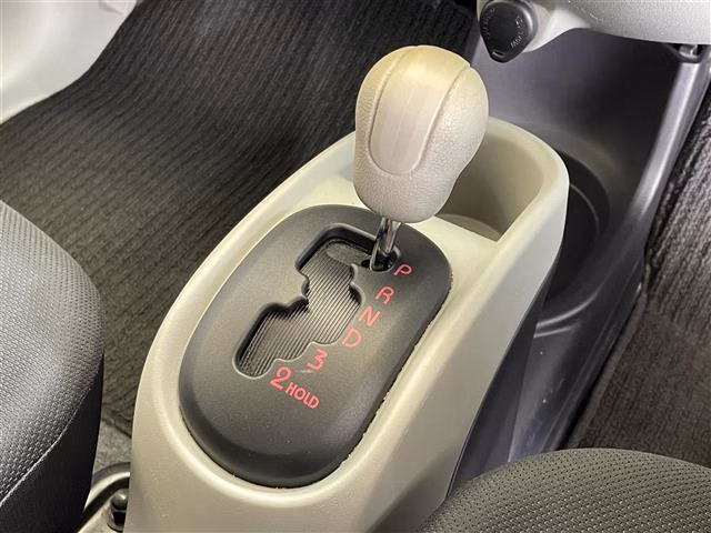 MITSUBISHI I