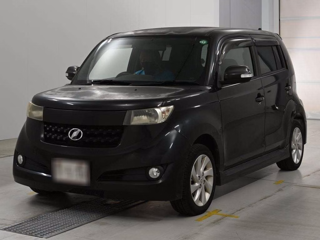 TOYOTA BB